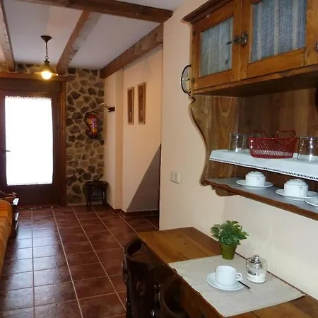 Turisticos Carrero Apartment Palacios de Sanabria