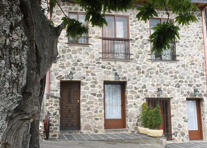 Turisticos Carrero Palacios de Sanabria